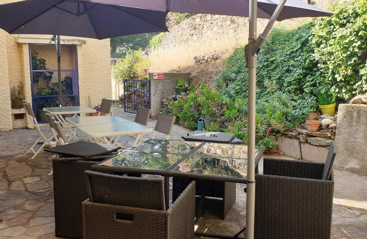 Hotel Ambeille Vue Mer Collioure Bagian luar foto