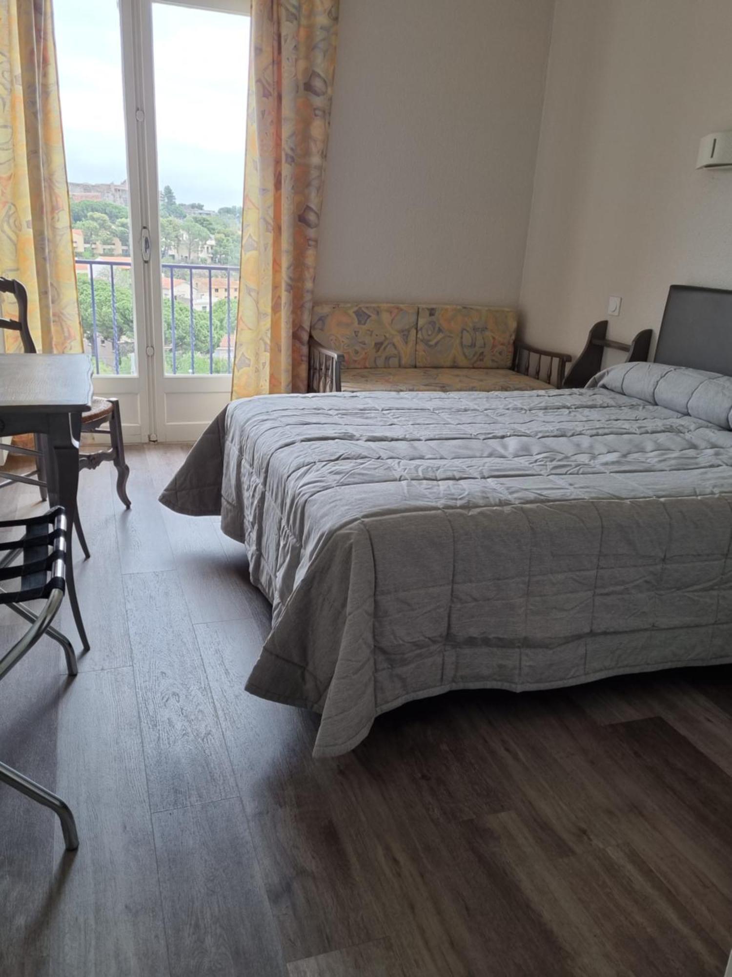 Hotel Ambeille Vue Mer Collioure Bagian luar foto