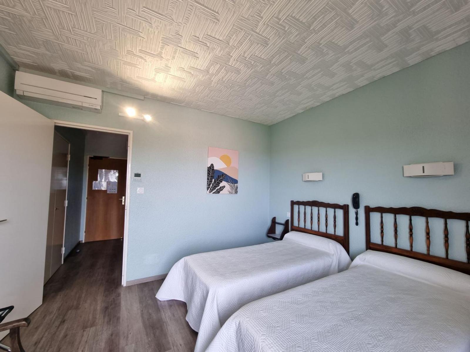 Hotel Ambeille Vue Mer Collioure Bagian luar foto